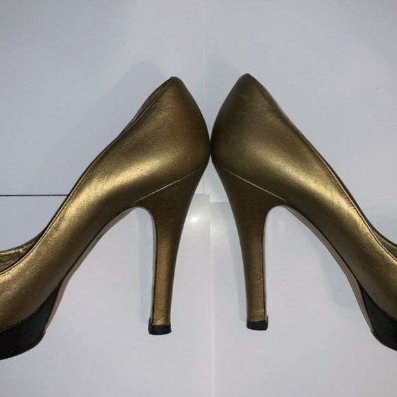 GUCCI GOLD PLATFORM HORSEBIT HEELS PUMPS OPEN-TOE 8.5 RARE! - Picture 5 of 8
